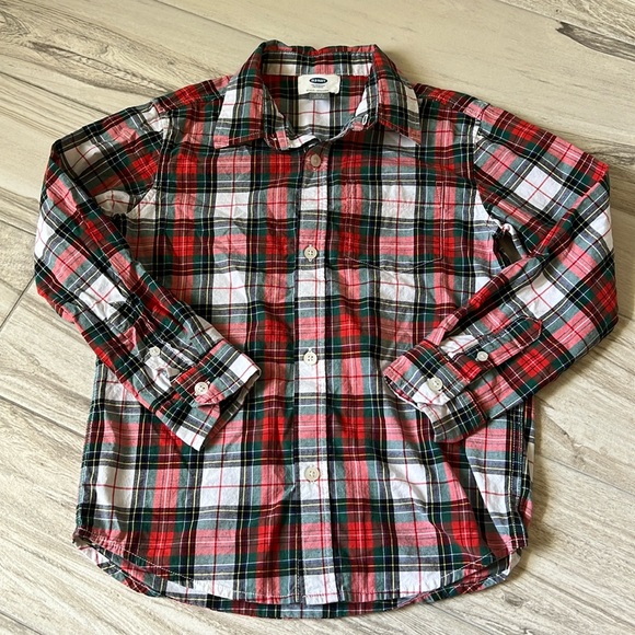 • Old Navy plaid button down shirt, 6/7 • - Picture 1 of 6